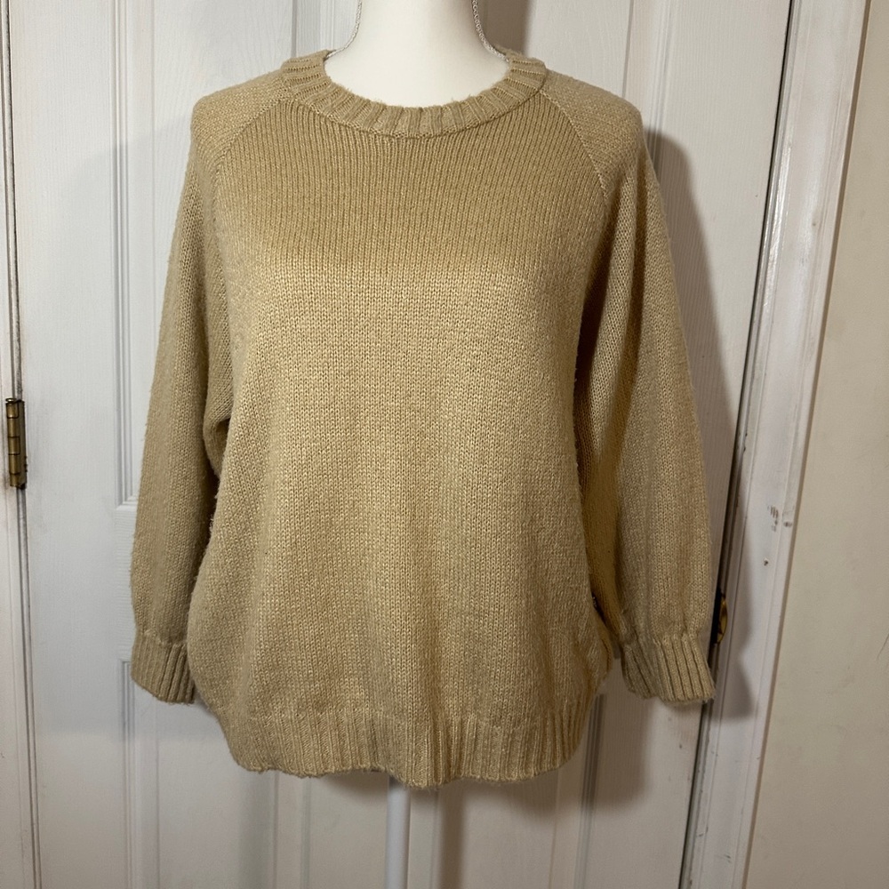 Asos Design pullover sweater in good condition.